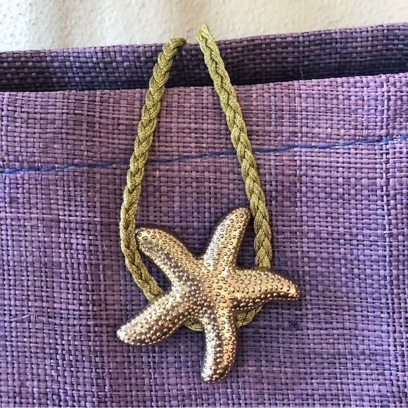 Lilly Pulitzer Tote - Picture 5 of 9